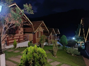Chales Encantus, Monte Verde
